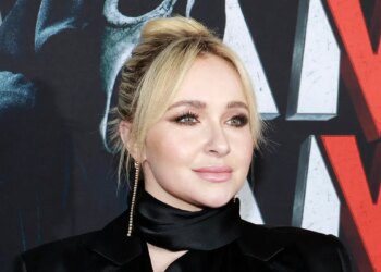 Hayden Panettiere says being groomed as child star prompted addiction