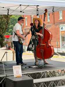 Headwaters Arts Festival brings entertainment, art to Harlan