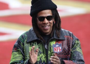 Jay-Z Delivers Triumphant Roots Picnic Headlining Show: Concert Review