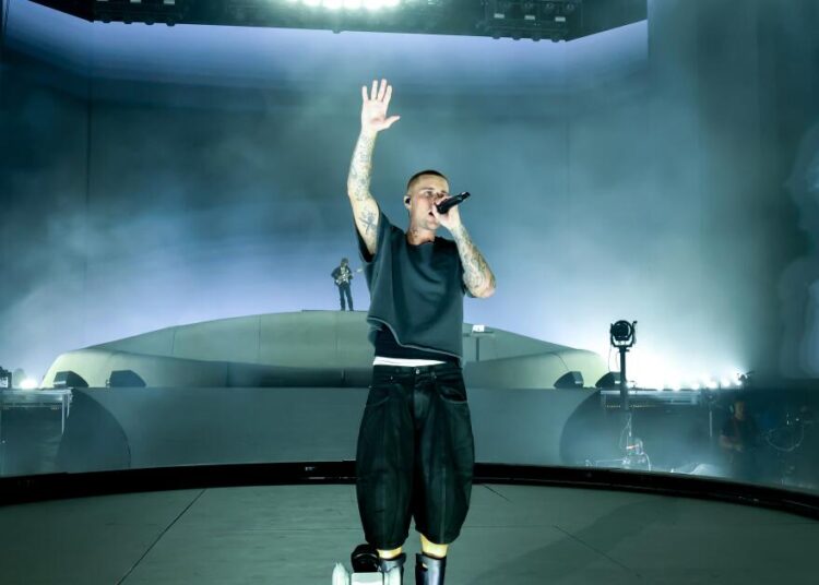 Justin Bieber plays anA-list Montecito party with defense execs