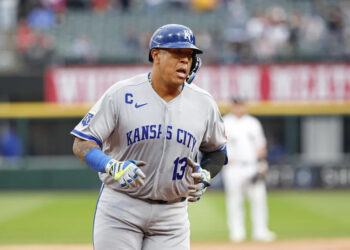 Kansas City Royals catcher Salvador Perez (13). © Kamil Krzaczynski-Imagn Images