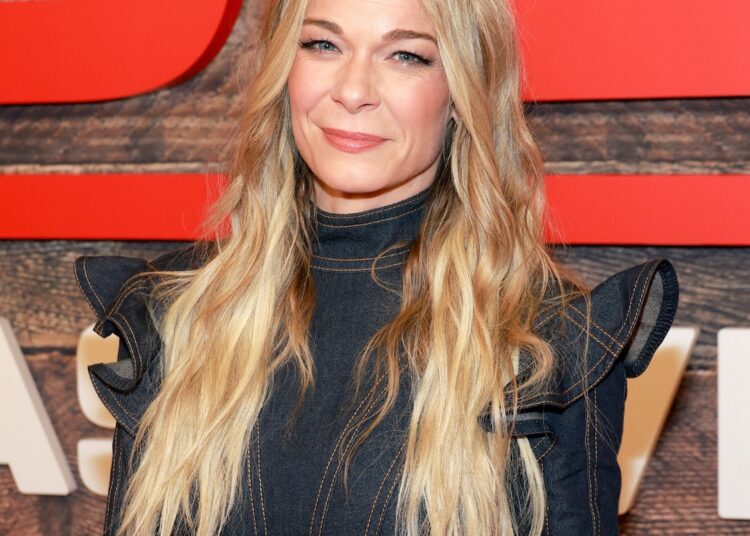 LeAnn Rimes Details Family Health Crisis After Cryptic Anniversary Post