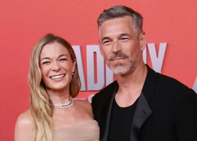 LeAnn Rimes and Eddie Cibrian celebrated their 15th wedding anniversary in Cabo. MEGA