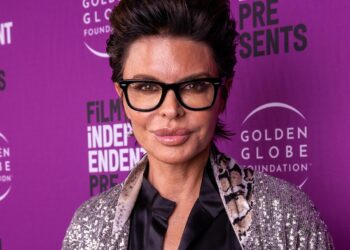 Lisa Rinna Debuts Curly Blonde Hair Transformation at Red Carpet Premiere