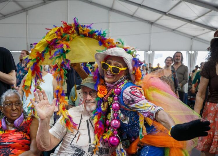 Live from Jazz Fest: Earth, Wind and Fire, weather, more | Entertainment/Life
