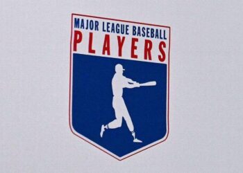 MLBPA, owners makes initial proposals in labor talks