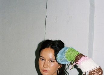 Mallrat Talks ‘World Building,’ North America Tour and New Music