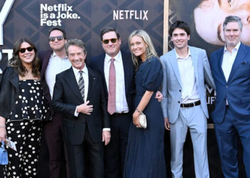 Martin Short walks the red carpet of 'Marty, Life is Short' with sons Oliver and HenryCredit: Bauer-Griffin/FilmMagic