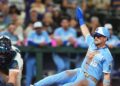 Massey scores in 10th on Garcia's sacrifice fly, Royals beat Mariners 3-2
