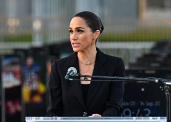 Meghan travelled 6k miles to be humbled, I almost feel sorry for her | Royal | News