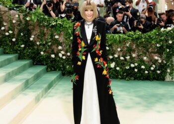 Met Gala: Does Anna Wintour really approve celebrity outfits? She's set the record straight