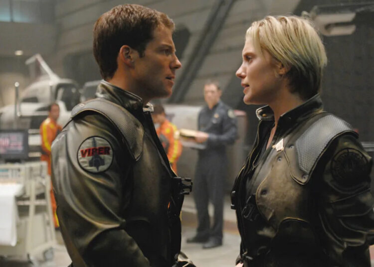 Jamie Bamber and Katee Sackhoff in Battlestar Galactica.