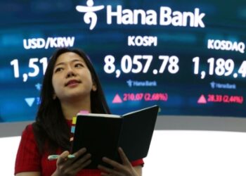 "It's No Time to Celebrate Today's Gains"... Crash Warnings Loom After KOSPI Rebound