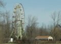 Ferris wheel