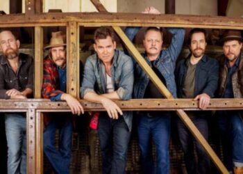 Old Crow Medicine Show's "Last American Waltz" Featuring Molly Tuttle Is Pure Roots Music Gold