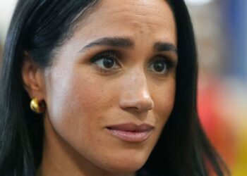 Prince Harry and Meghan urged to give son 'concrete' answers - Celebrity News - Entertainment