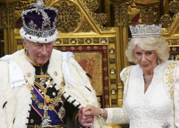 Queen Camilla willing to 'protect' King Charles with 'steely nature' - Celebrity News - Entertainment