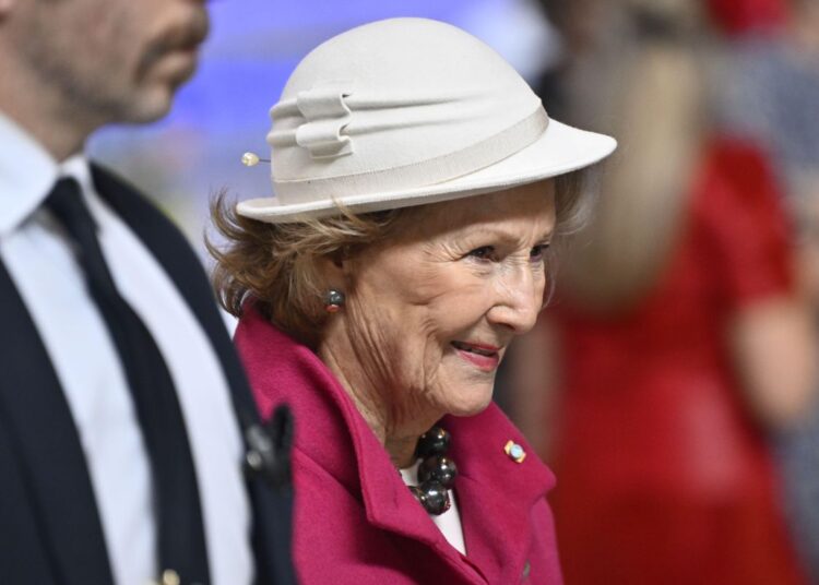 Queen Sonja has returned home after being hospitalized with heart failure and atrial fibrillation.