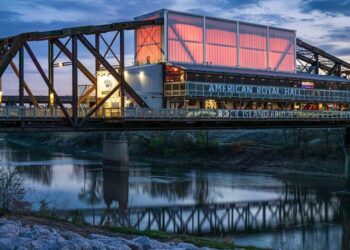 Rock Island Bridge combines history and entertainment | Kansas City