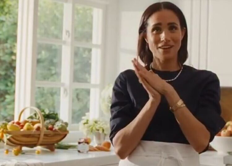 Royal fans issue major complaint after Meghan Markle’s jam video | Royal | News