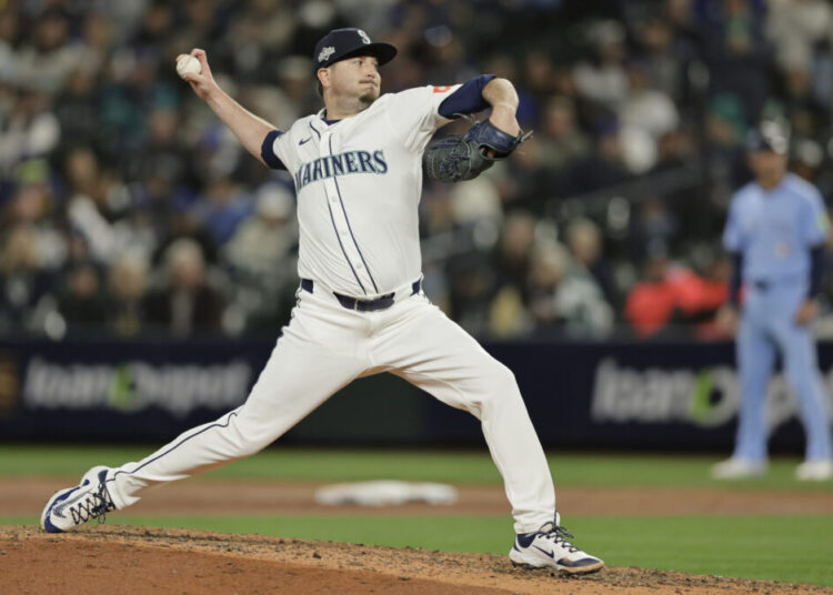 Royals Sign Luke Jackson, Génesis Cabrera To Minor League Deals