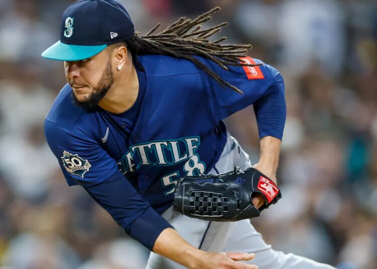 Royals at Mariners odds, picks and predictions
