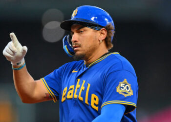 Royals vs Mariners Prediction, Picks & Odds for Today's MLB Game