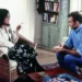 Julia Louis-Dreyfus and Scott Patterson in 'Seinfeld.'Credit: Barry Slobin / Castle Rock Entertainment / Everett Collection