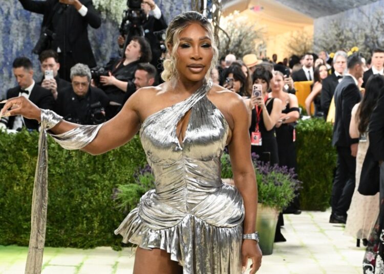 Serena Williams Glowed in Metallic Marc Jacobs Dress at Met Gala 2026