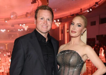 Spencer Pratt and Heidi Montag pose for a photo