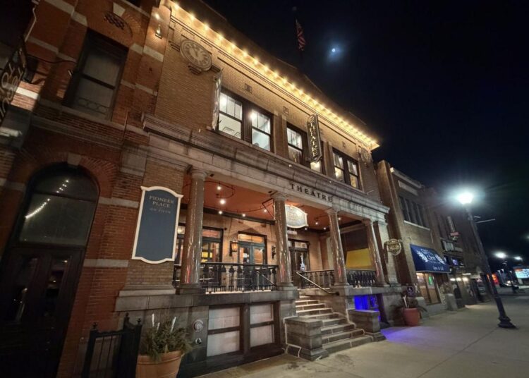 Spotlight: Experience Live Music At Pioneer Place