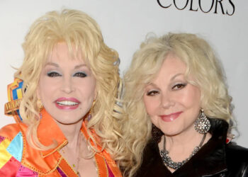 Stella Parton, Dolly Parton's sister, announces new music with a strong message and deep feelings