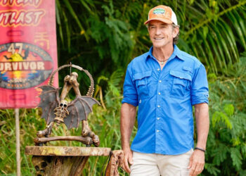 Jeff Probst on 'Survivor'Credit: Robert Voets/CBS