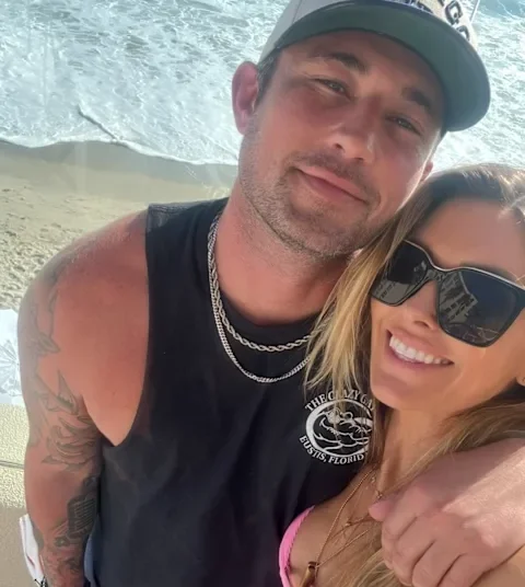 Audrina-Patridge-and-Michael-Ray_1768354973_3809560089909076977_12344113