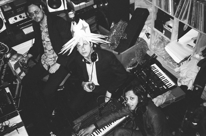 Vorhex Angel (Ex-JEFF The Brotherhood) Announce New Album 'Drain': Hear "Okie's Song I"