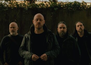 Warning release new song 'Night Comes Down'