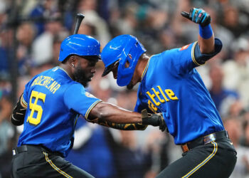 Where to watch Kansas City Royals vs. Seattle Mariners: Live stream, TV channel, odds for Saturday, May 2