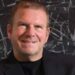 Who is Tilman Fertitta, the billionaire acquiring Caesars Entertainment? – CDC Gaming