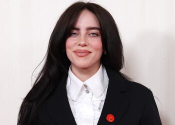 Why Billie Eilish Doesn’t Want Plastic Surgery