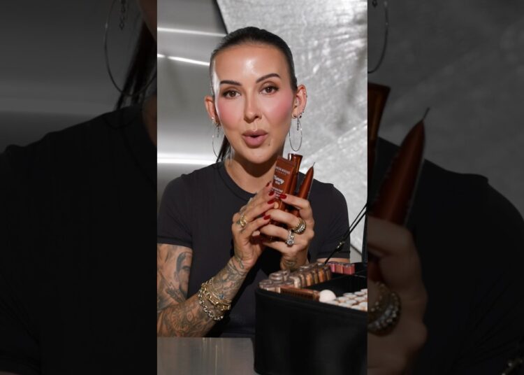 This Skin Tint Actually Made It Into my Pro Makeup Artist Kit #skintint #promakeupartist