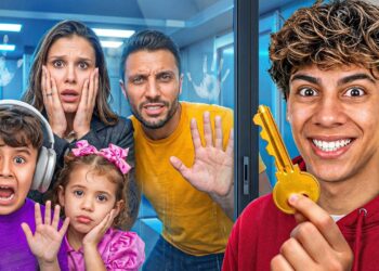 I Secretly Controlled My Family’s Day… | The Royalty Family