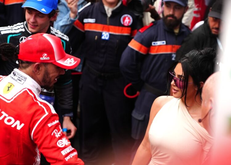 Lewis Hamilton gives rare comment on Kim Kardashian romance – NBC Los Angeles