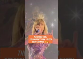 The Wind Accidentally Turned Taylor Swift Into Royalty 👑✨ #taylorswift #swifties #erastour #tayvis