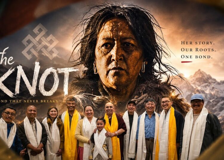 Tsering Wangdus Lonpo & Tashi Dawa (SVP) honor the  artists of Dutpa Film