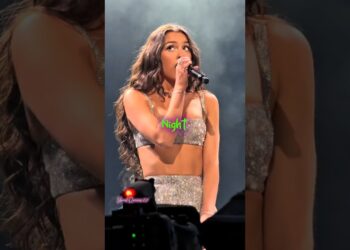 These Artists Changed Their Lyrics Mid-Song to Prove It Was Live 😳✨#artist #shorts