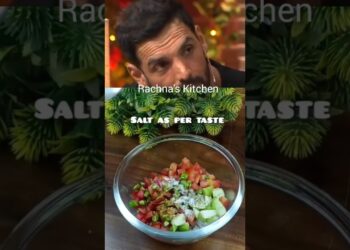 Sprouts Chaat recipe|.easy and simple chanachatrecipe#bollywood #celebrity watch till end😂Weightloss