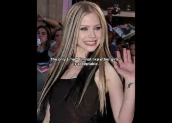 #avrillavigne #music #makethisgoviral #fyp #y2k #youtubeshorts