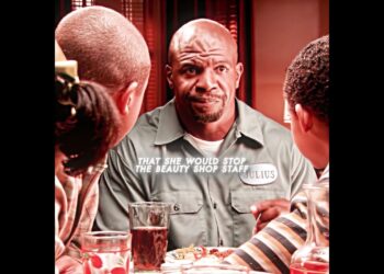 No one can resist the smell of gossip #commentary #movie #everybodyhateschris #foryou #film #tvshow