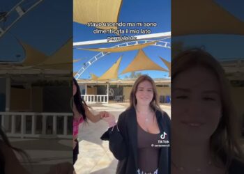 Anche se Nicole non è nella Gossip house  io la vedo comunque🩷