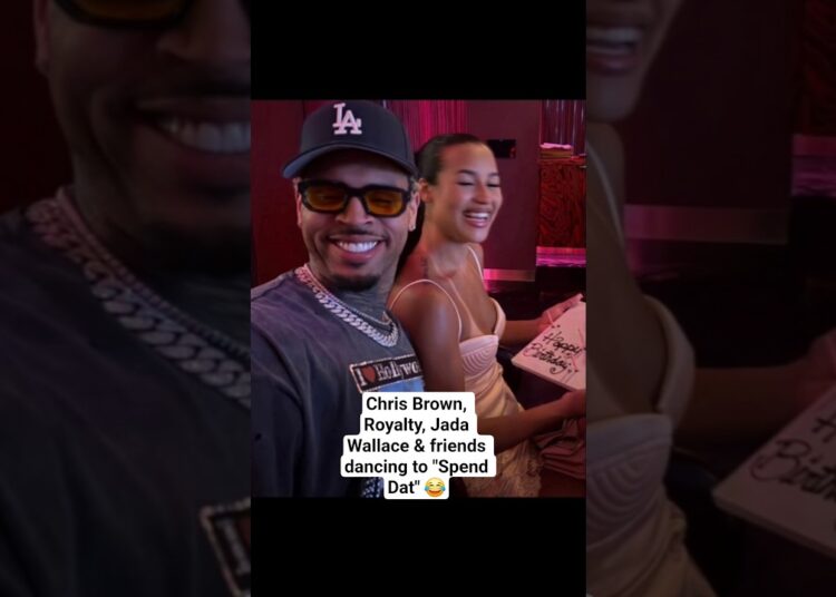 Chris Brown, his daughter Royalty, Jada Wallace & friends dancing to “Spend Dat” by Yung Miami 😂